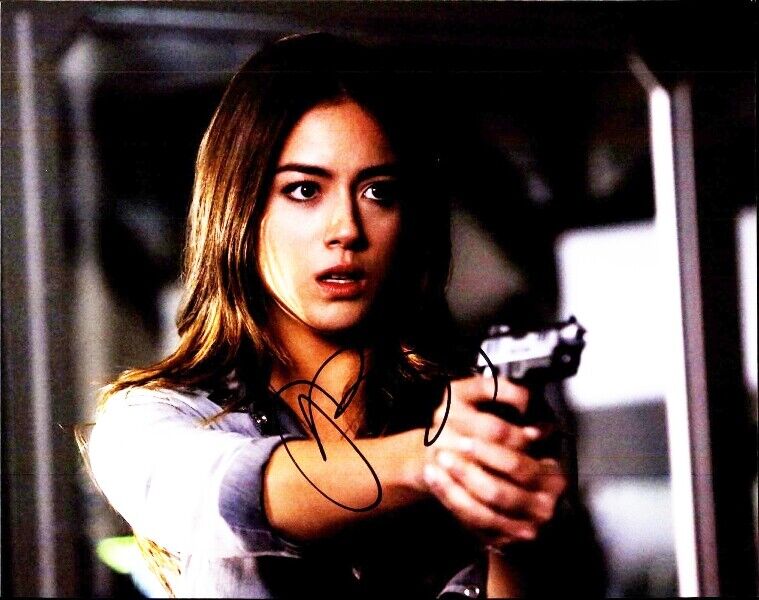 Chloe Bennet authentic signed celebrity 8x10 Photo Poster painting W/Cert Autographed 41916c1