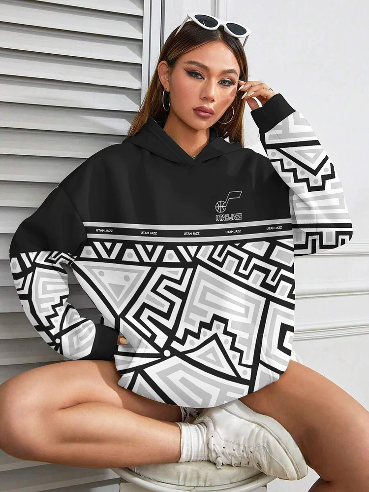 Utah Jazz Printed Hooded Pocket Pullover Hoodie