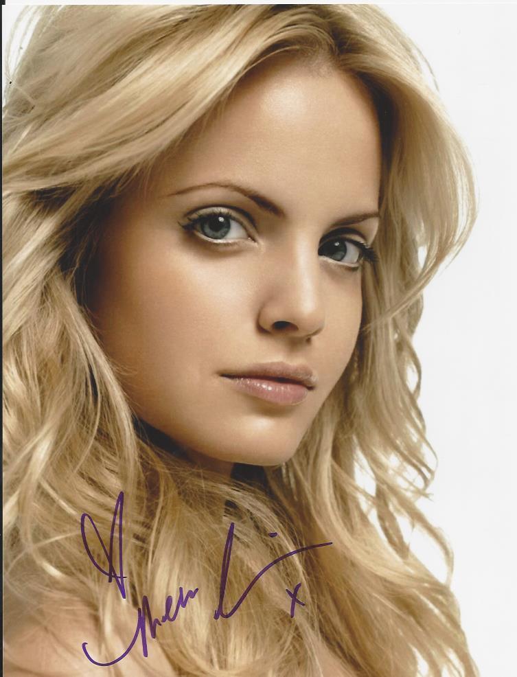 Mena Suvari signed Photo Poster painting