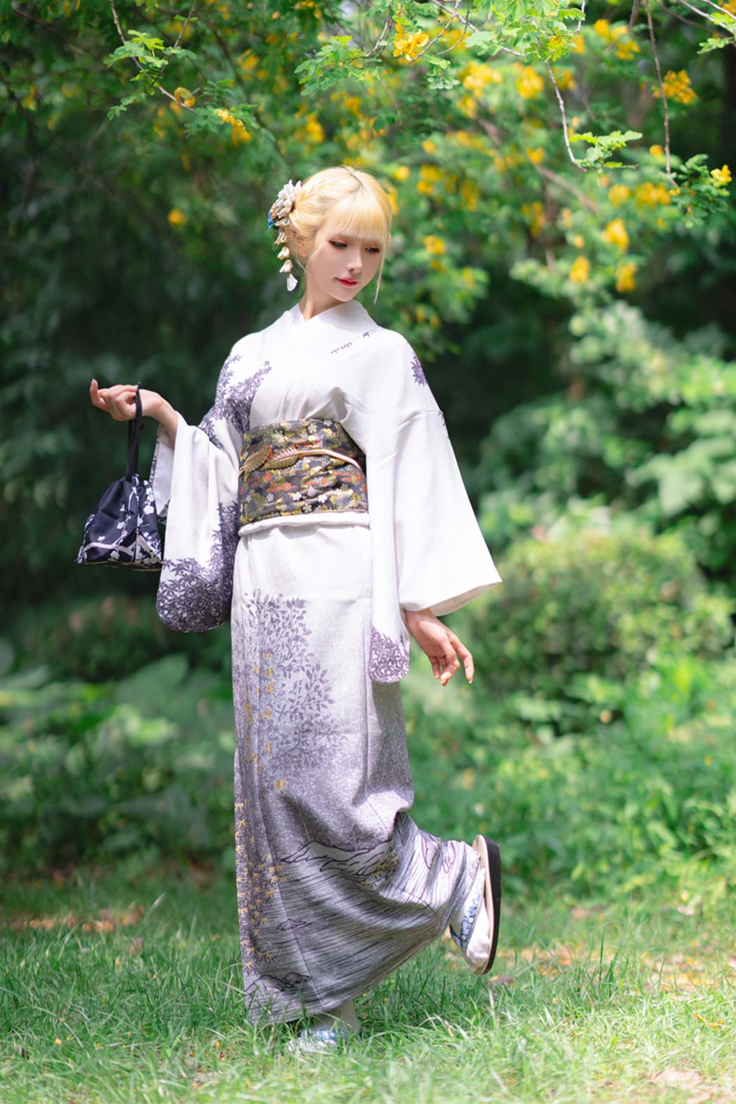 Yukata Kimono Purple Gown with Chinese Ink Style and Cross Colla - はなびたいかい Stupa Stones