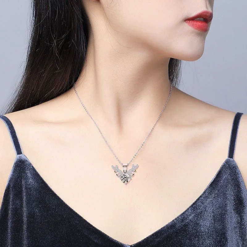 Antler Zirconia Necklace