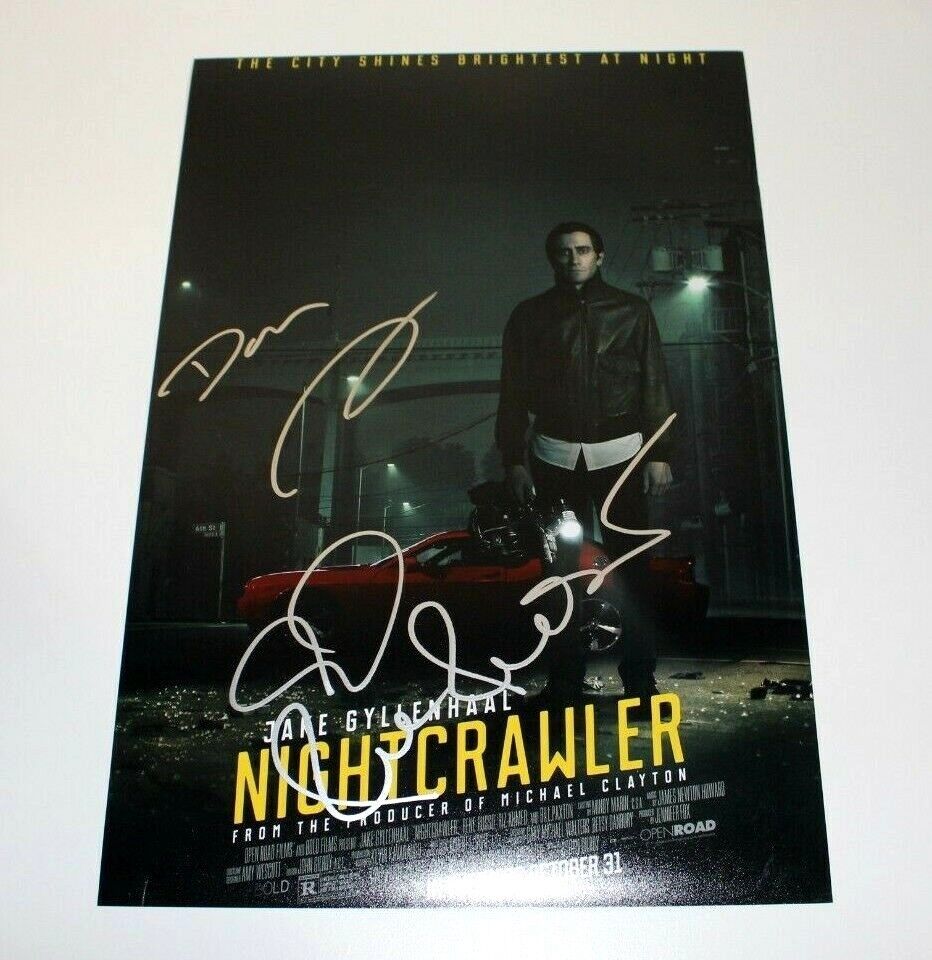 DAN GILROY RENE RUSSO SIGNED NIGHTCRAWLER 12x18 MOVIE POSTER Photo Poster painting w/COA