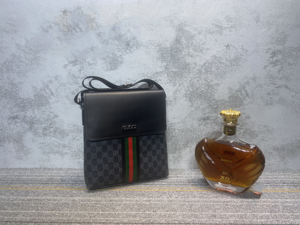 【🔥🔥🔥big promotion】2023 GUCCIclassic men's shoulder bag