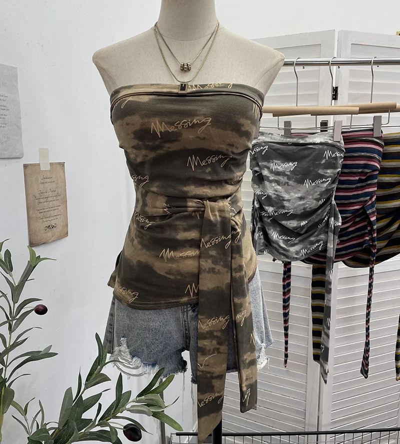 Nigikala Nigikala Shot Y2k With Chest Pads With Chest Pads To Wear Chest Vest Irregular Belt Strap Short Tie-Dye Letter Print Top 9270