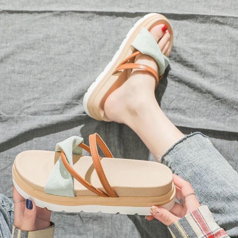 Flat Shoes Female Woman's Slippers Med Luxury Slides Platform Beach Women 2020 Designer Sabot Rome PU Fabric Rubber Female