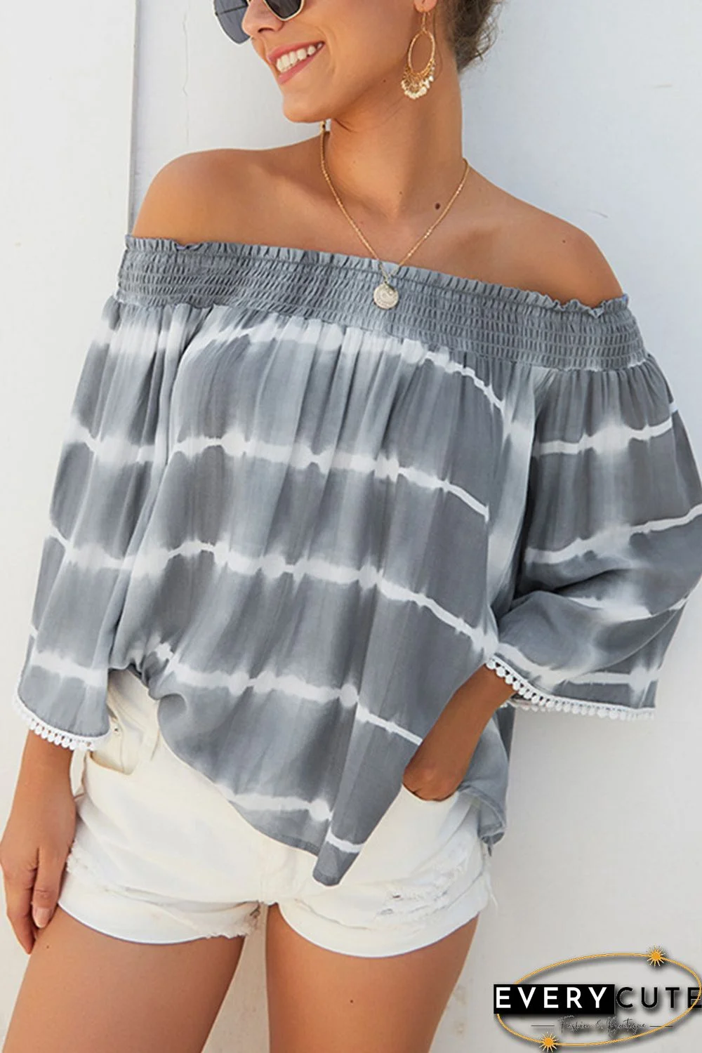 Gray Striped Off-the-shoulder Nine-point Sleeve Blouse