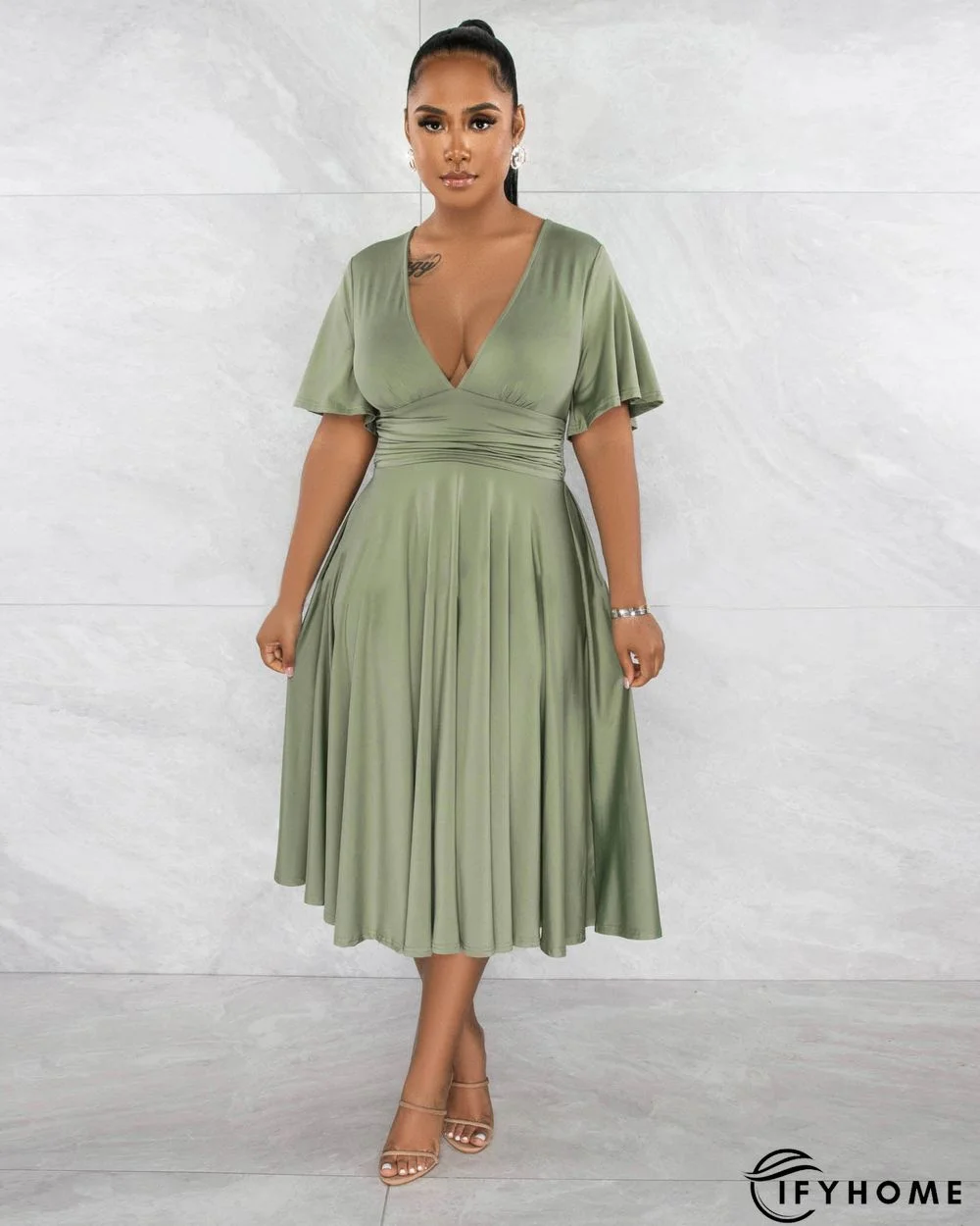 Fashion Solid Color V-neck Short-sleeved Waist Pleated Dress | IFYHOME