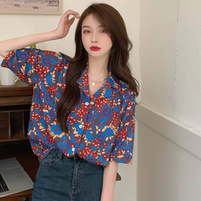 Vintage Floral Print Pocket Loose T-Shirt