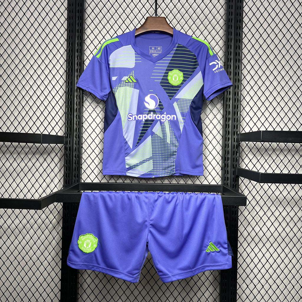 2024-2025 Kids Manchester United Goalkeeper Home Football Shirt 1:1 Thai Quality 