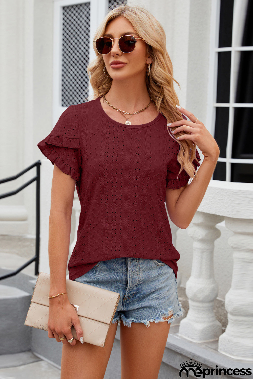 Stylish and airy Shirt