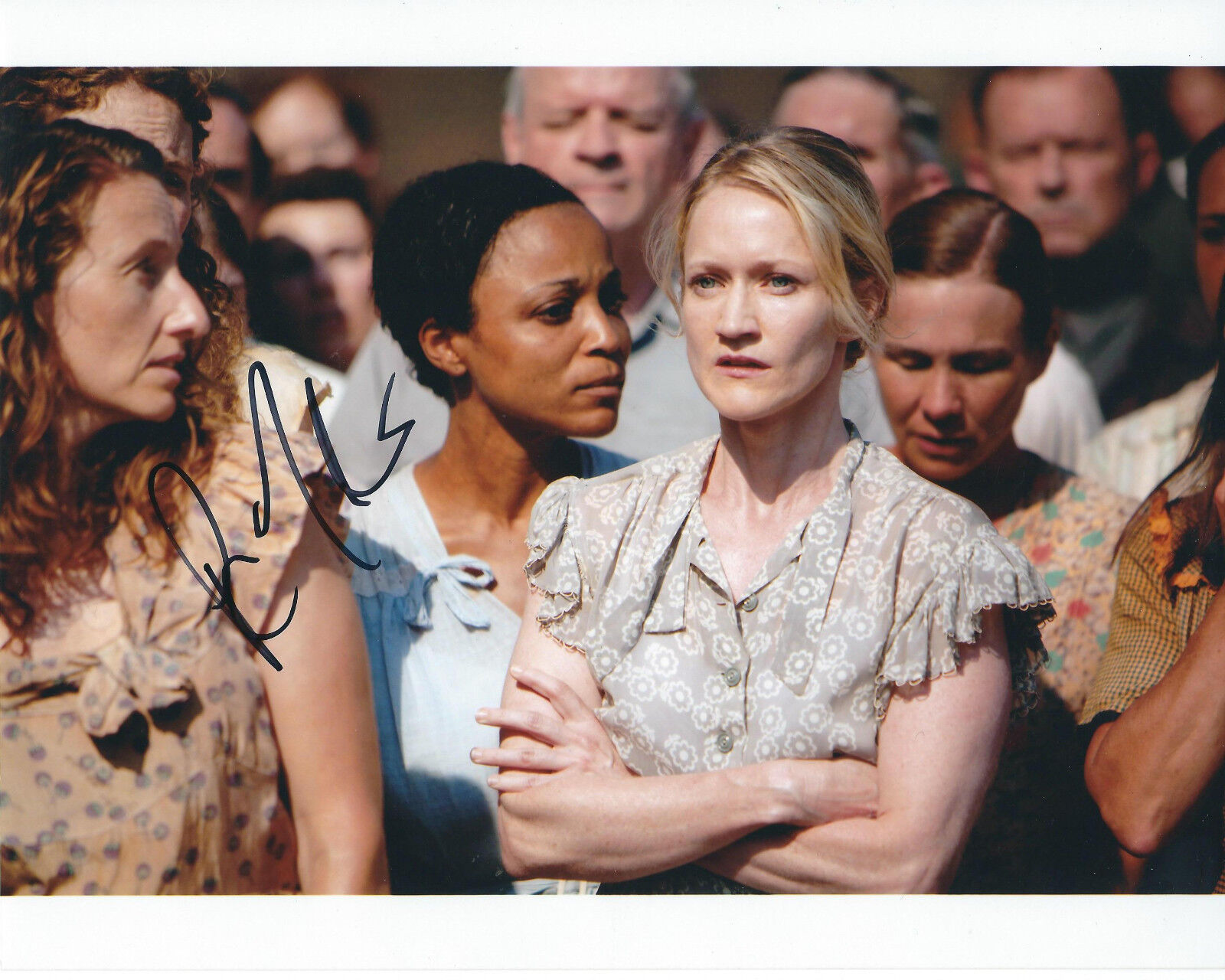 PAULA MALCOMSON THE HUNGER GAMES AUTOGRAPHED Photo Poster painting SIGNED 8X10 #2