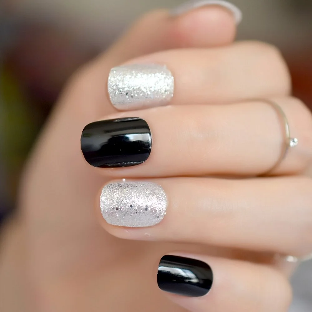 BLack Gel Fantasy Short Fake Nails Ready To Wear Designed Nails Sparkly Glitter Short Length Round Painted Veil, 24 ct-Nail Inspo