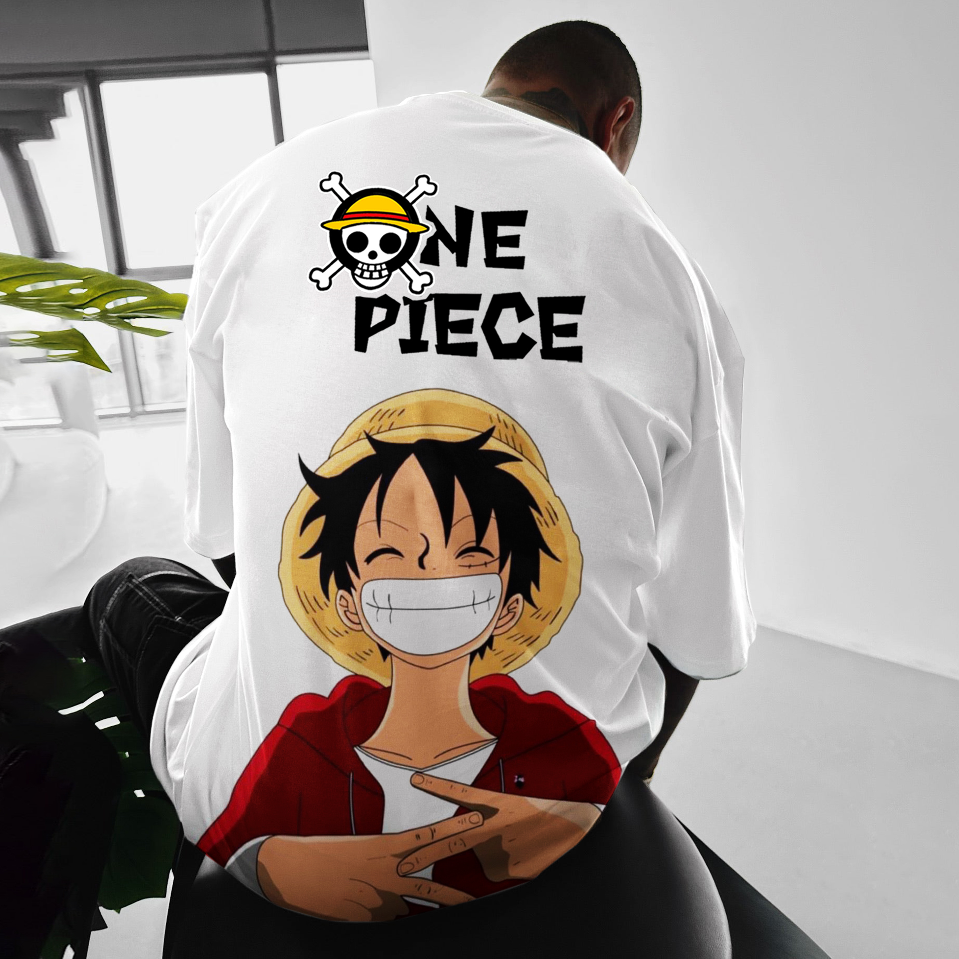 Oversized "One Piece" Tee