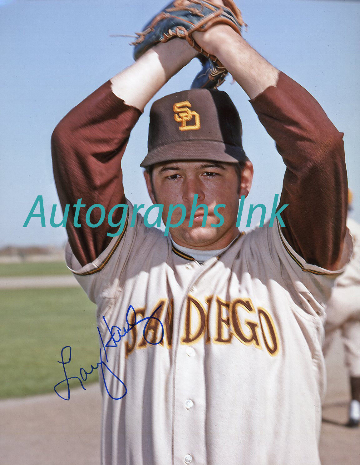 Larry Hardy autographed 8x10 Photo Poster painting San Diego Padres In Person #1