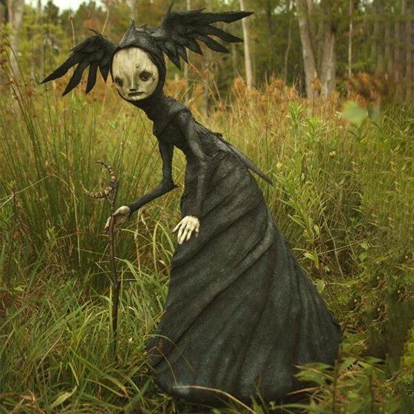 Dark and Bizarre Art - Creepy Witch Sculptures