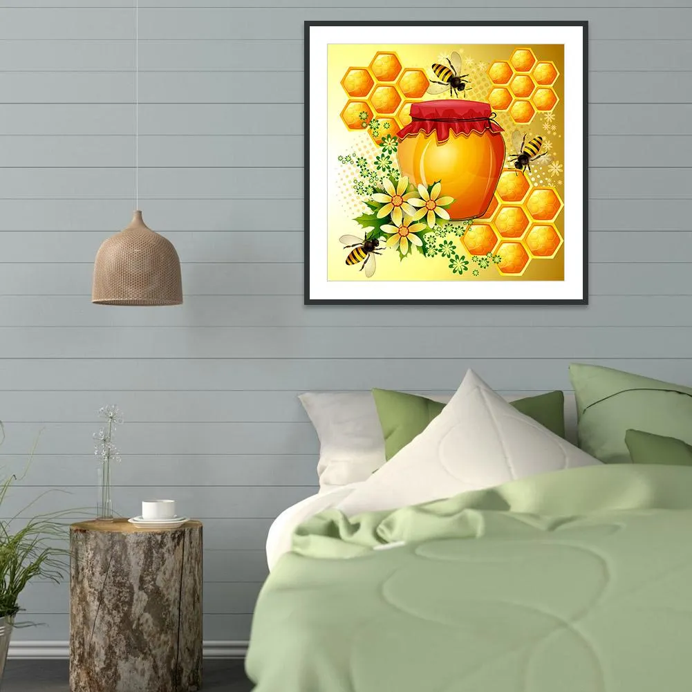 Diamond Painting - Full Round - Honey Bee