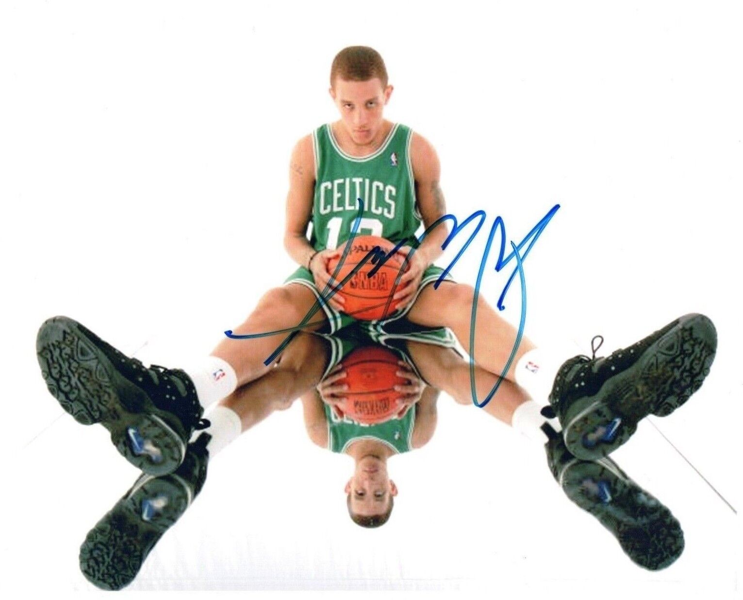 Delonte West NBA Boston Celtics Hand Signed Autograph 8x10 Photo Poster painting