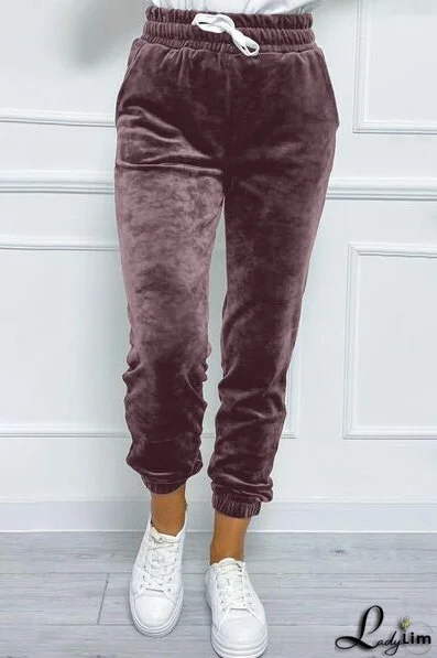 Fashionable and Minimalist garment