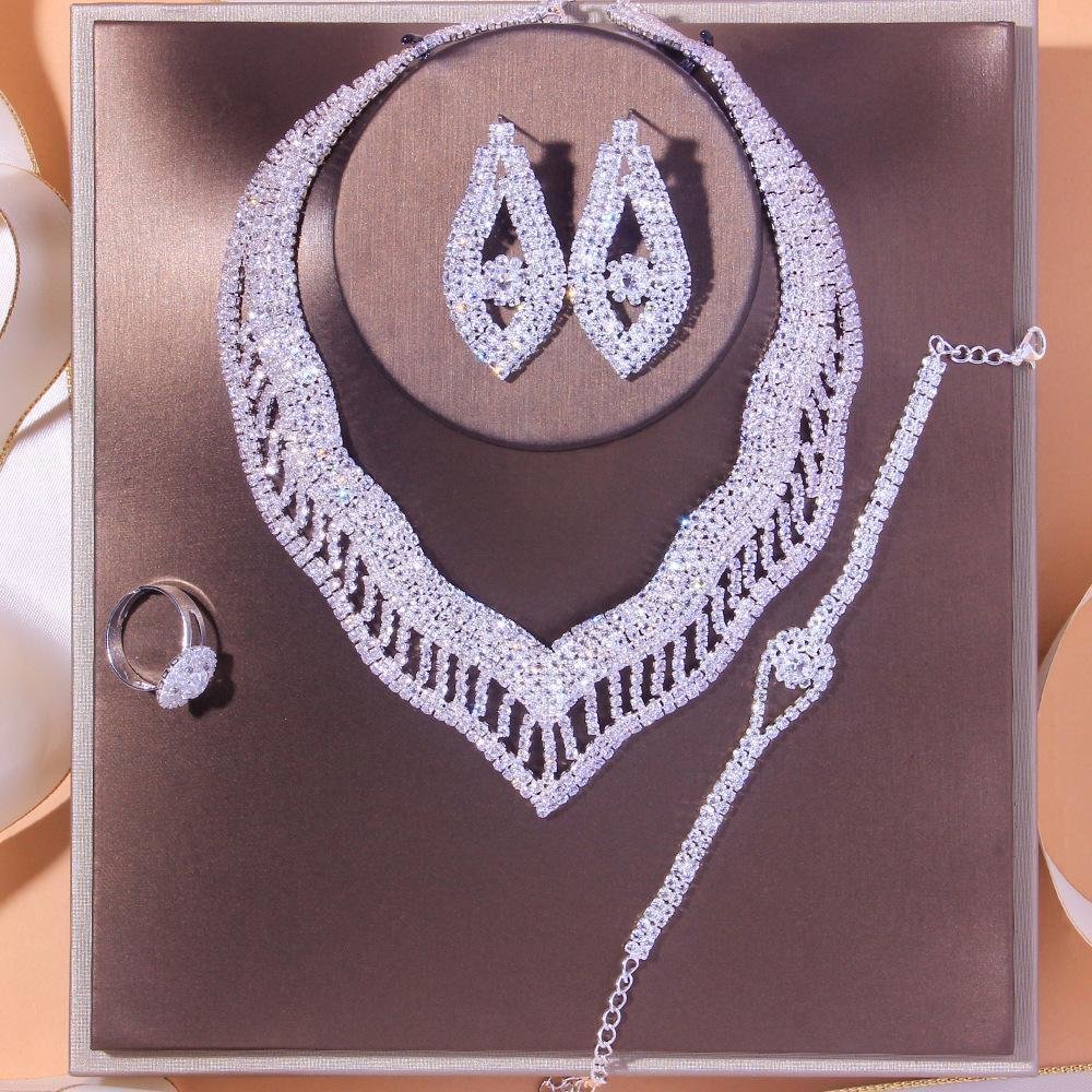 Women luxury shining accessories set
