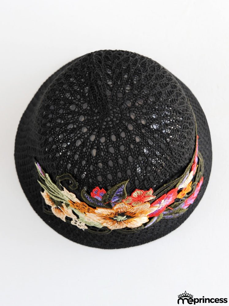 Ethnic embroidered flowers in summer breathable hollow sunscreen fisherman hat female sunshade Joker bucket hat Sun basin hat