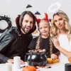 Crocs de vampire r&eacute;tractables pour Halloween