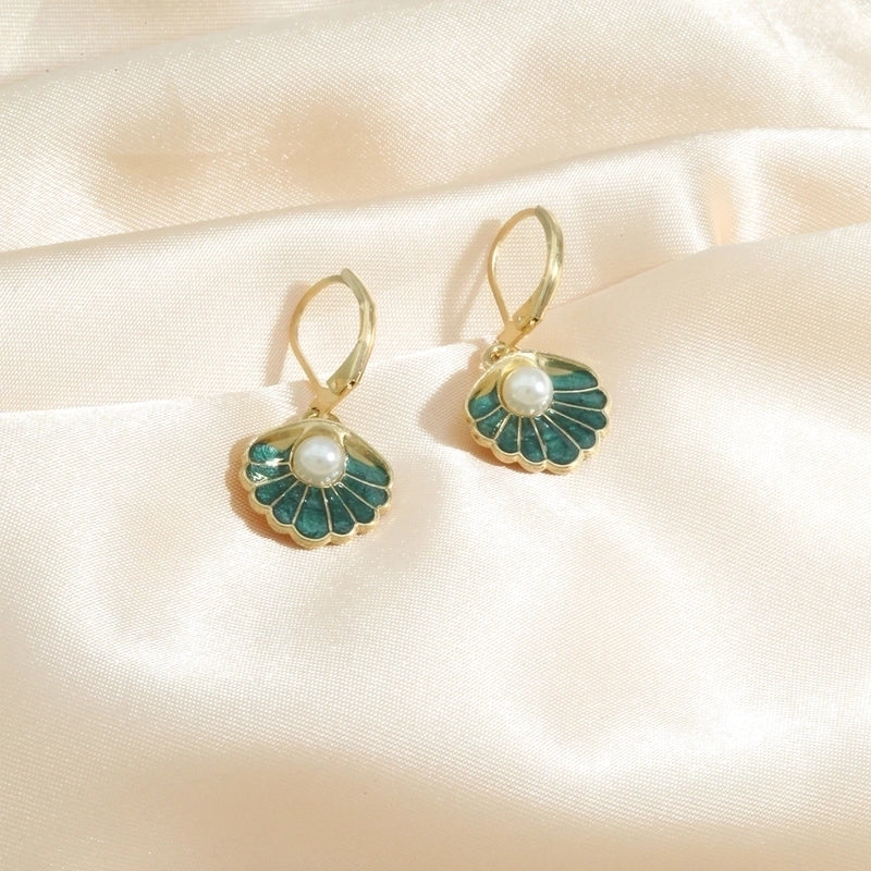 1 Pair Elegant Luxurious Romantic Shell Enamel Inlay Alloy Copper Artificial Pearls K Gold Plated Drop Earrings
