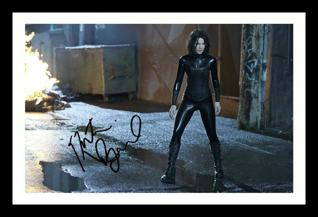 Kate Beckinsale - Underworld Autograph Signed & Framed Photo Poster painting 1