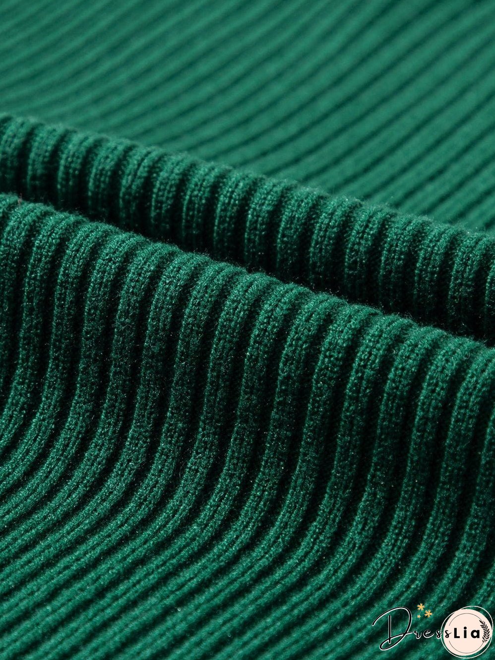 Green Ribbed Knit Short Sleeve Sweater with Patch Pocket