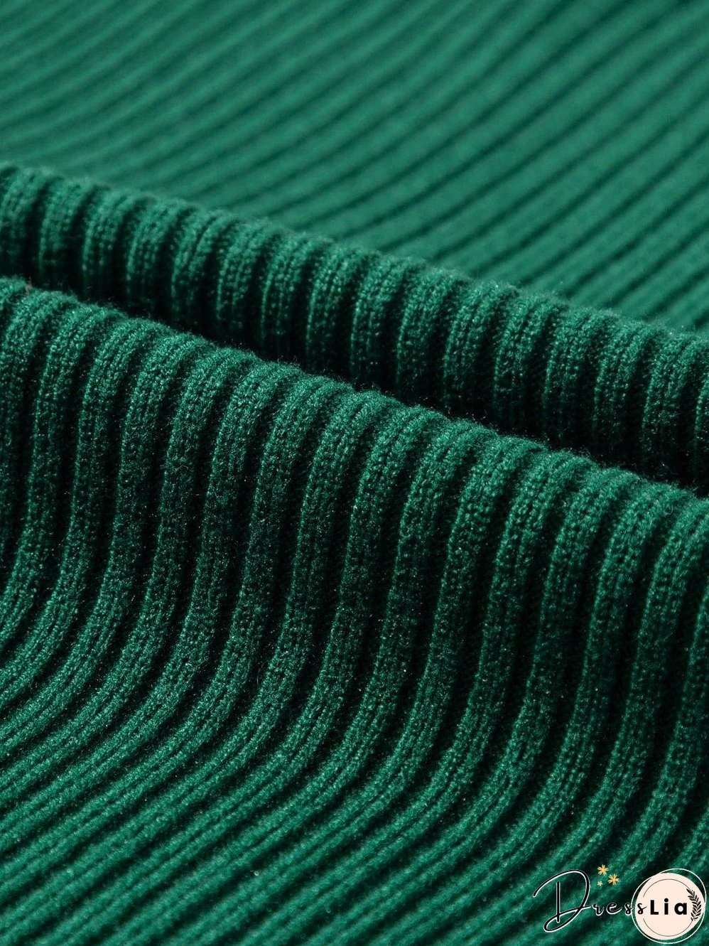 Green Ribbed Knit Short Sleeve Sweater with Patch Pocket