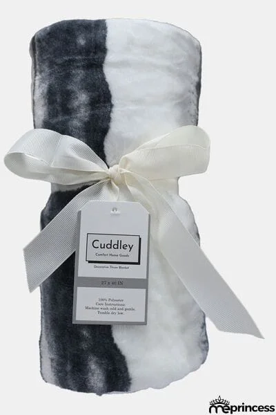 Cuddley Fleece Decorative Throw Blanket