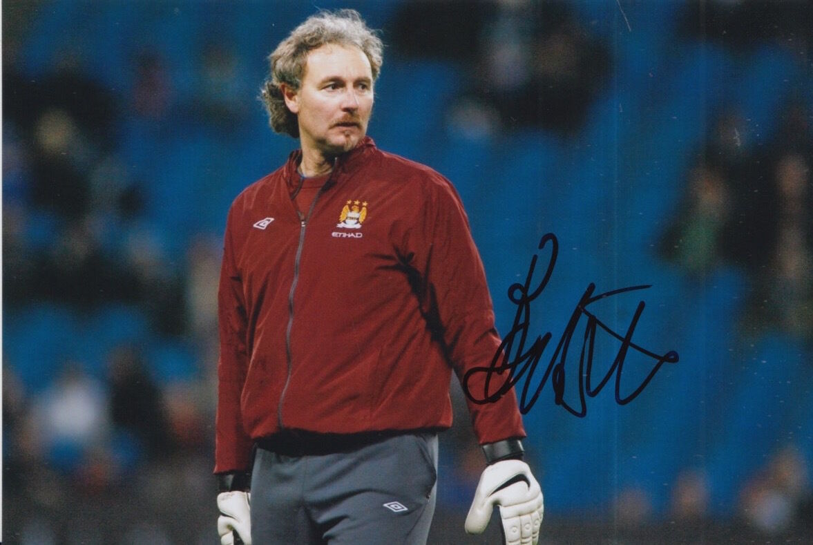 MANCHESTER CITY HAND SIGNED MASSIMO BATTARA 6X4 Photo Poster painting 1.