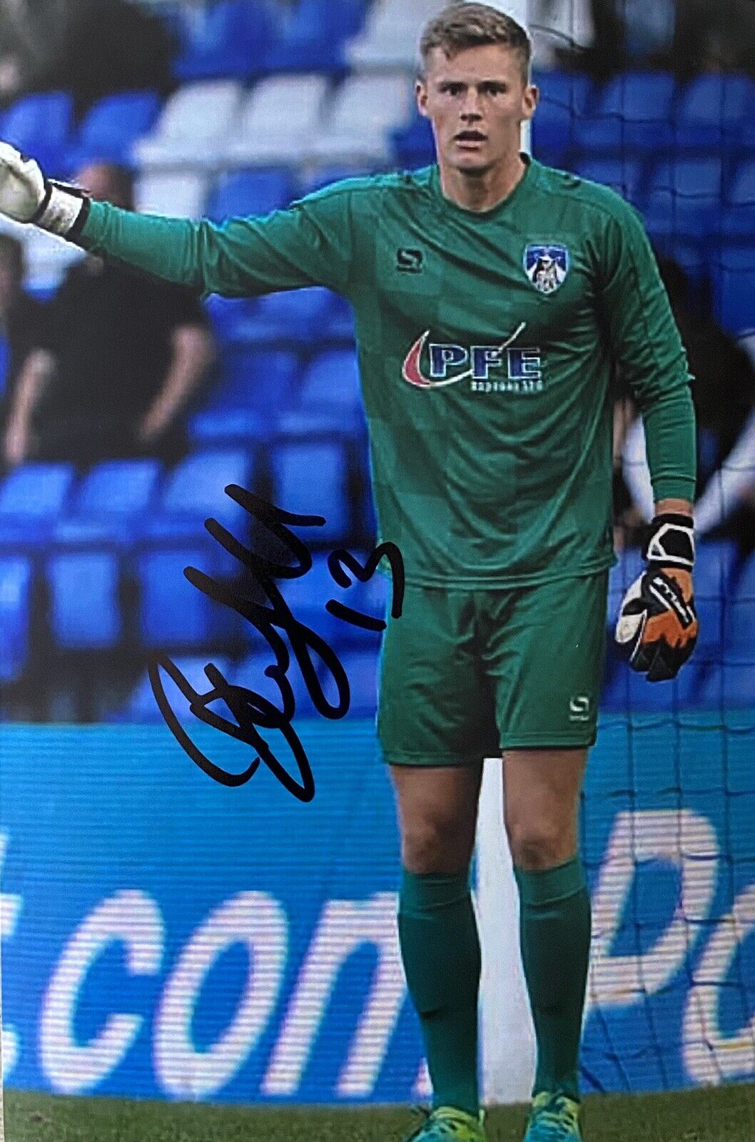 Ben Wilson Genuine Hand Signed Oldham Athletic 6X4 Photo Poster painting