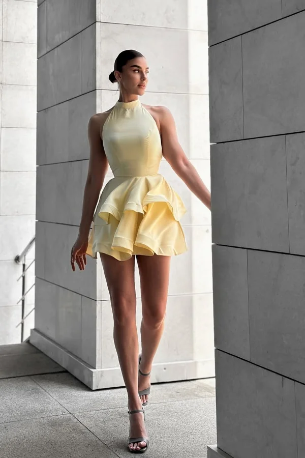 Elegant Light Yellow Backless Sleeveless Halter A-Line Homecoming Dress YK0132