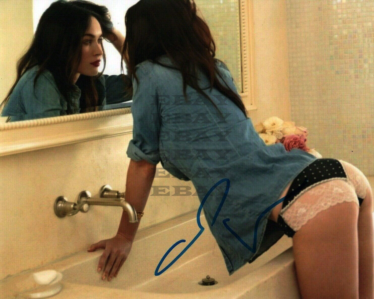 Megan Fox Sexy Autographed Signed 8x10 Photo Poster painting Reprint