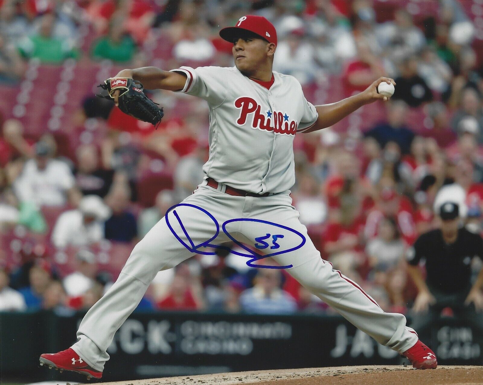 Autographed RANGER SUAREZ 8x10 Philadelphia Phillies Photo Poster painting - COA