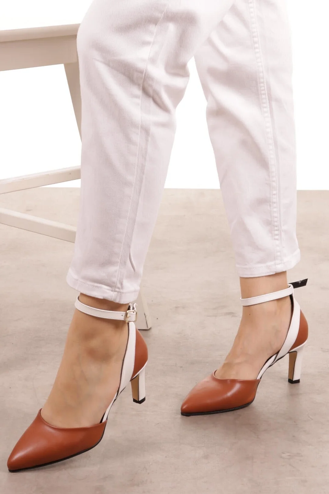 Mio Gusto Brand Luna Skin, White, Tan Colors High Quality 6Cm Heel Height Women 's Fashion Pumps