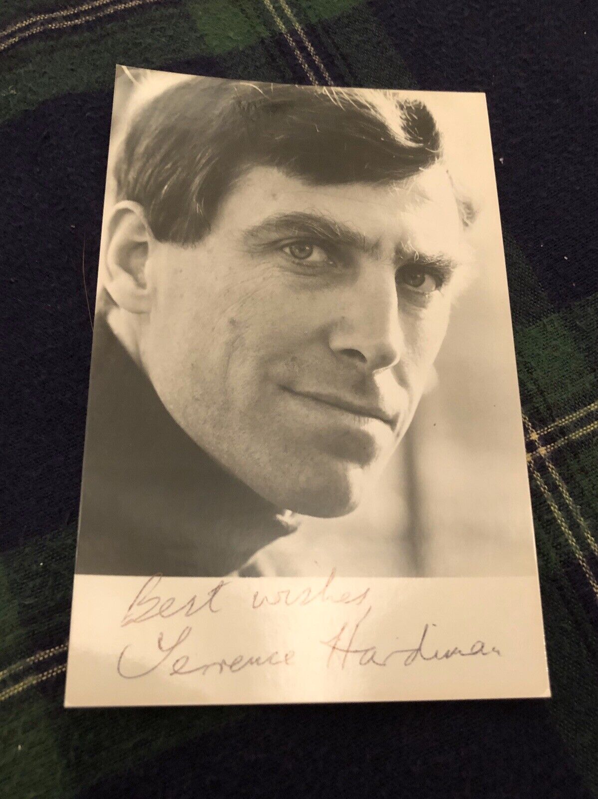 TERENCE HARDIMAN (ACTOR) SIGNED VINTAGE Photo Poster painting