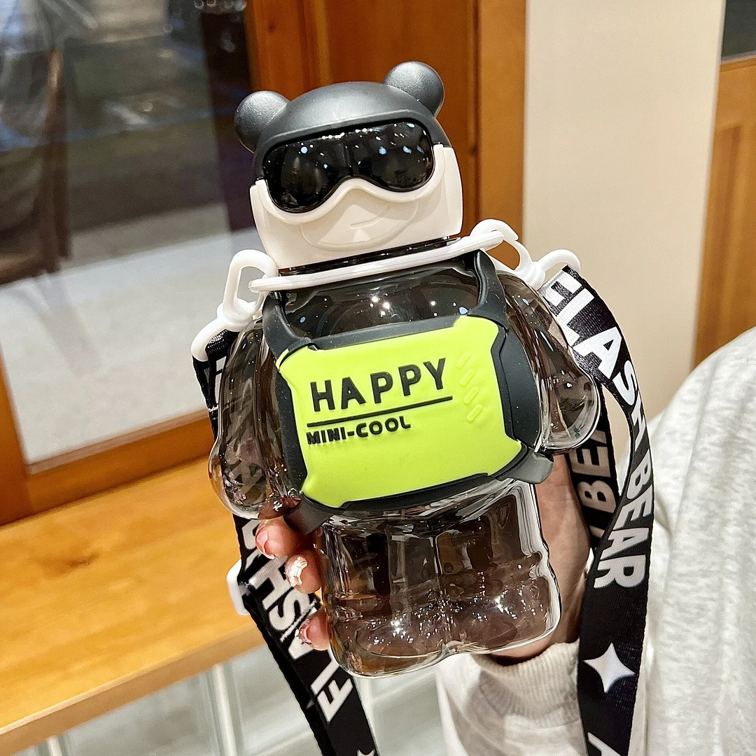 Back to school guide 2023 New Trend Water Bottle With Straw Large Capacity For Children Cute Cartoon Travel Drinking Tumbler Boys Sport Plastic Cup