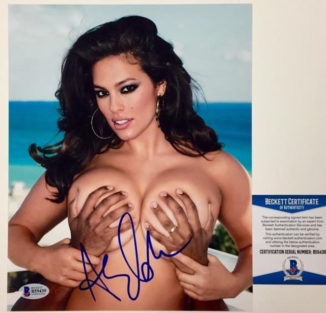 Sports Illustrated SI Model ASHLEY GRAHAM Signed 8x10 Photo Poster painting BAS Beckett COA (c)