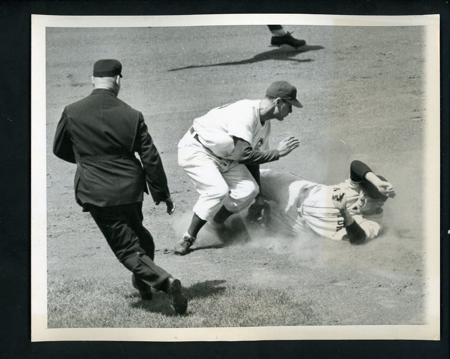 Bill Rigney & Don Johnson 1947 Type 1 Press Photo Poster painting Chicago Cubs New York Giants