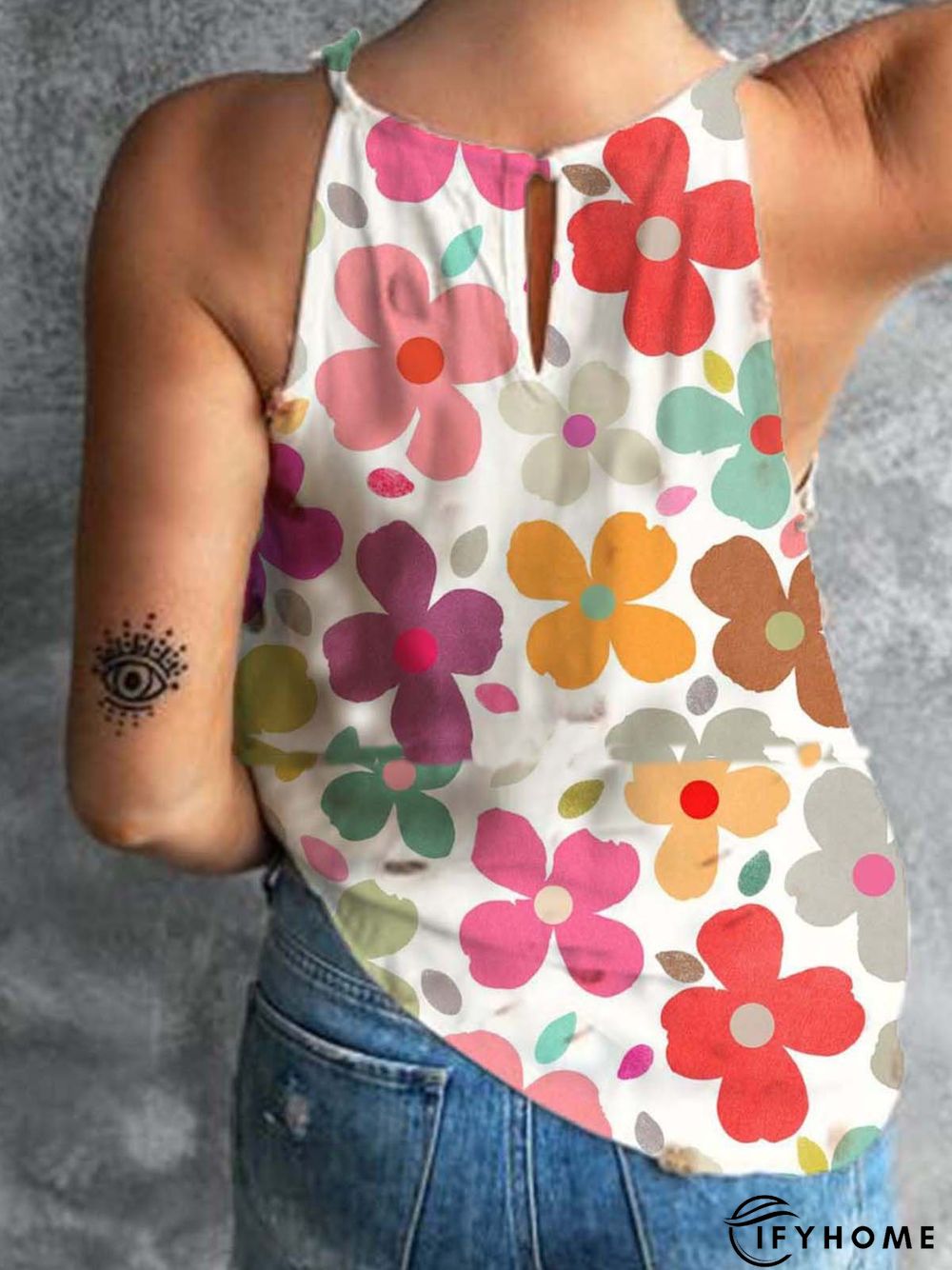 Holiday Printed Crew Neck Sleeveless Top | IFYHOME