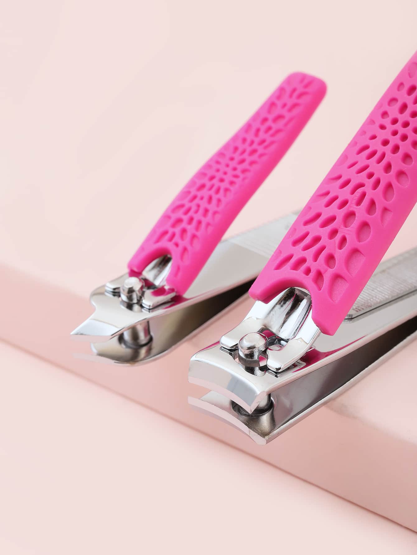 2pcs Anti-slip Nail Clipper
