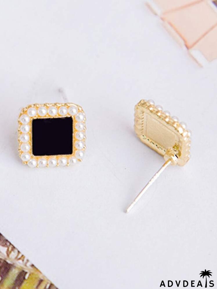 Faux Pearl Decor Square Design Stud Earrings