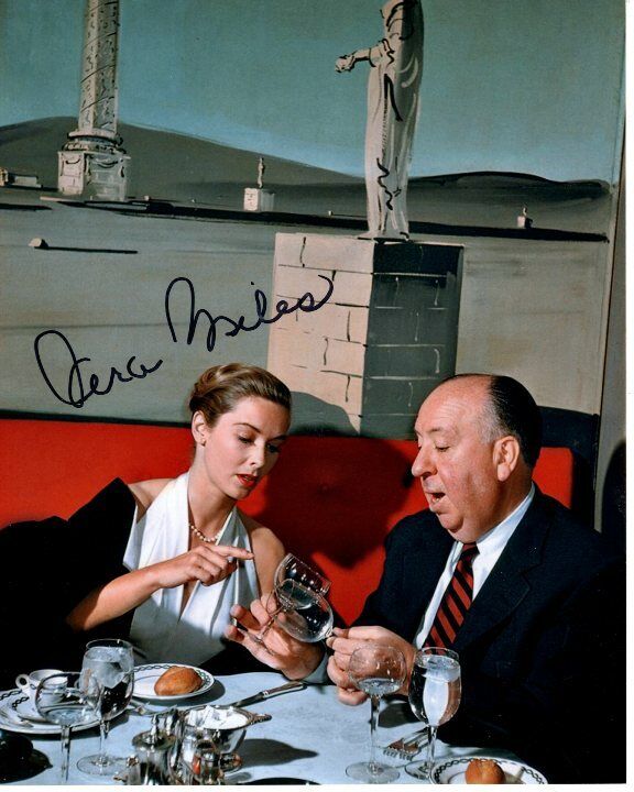 VERA MILES signed autographed PSYCHO LILA CRANE w/ ALFRED HITCHCOCK Photo Poster painting