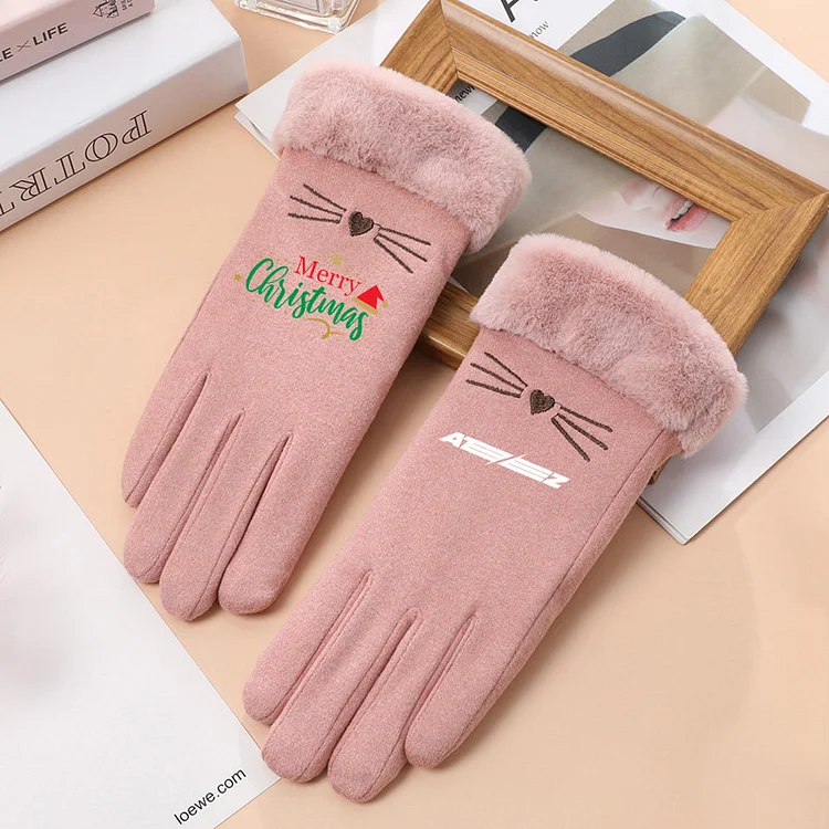 ATEEZ Christmas Plush Gloves officialateezshop