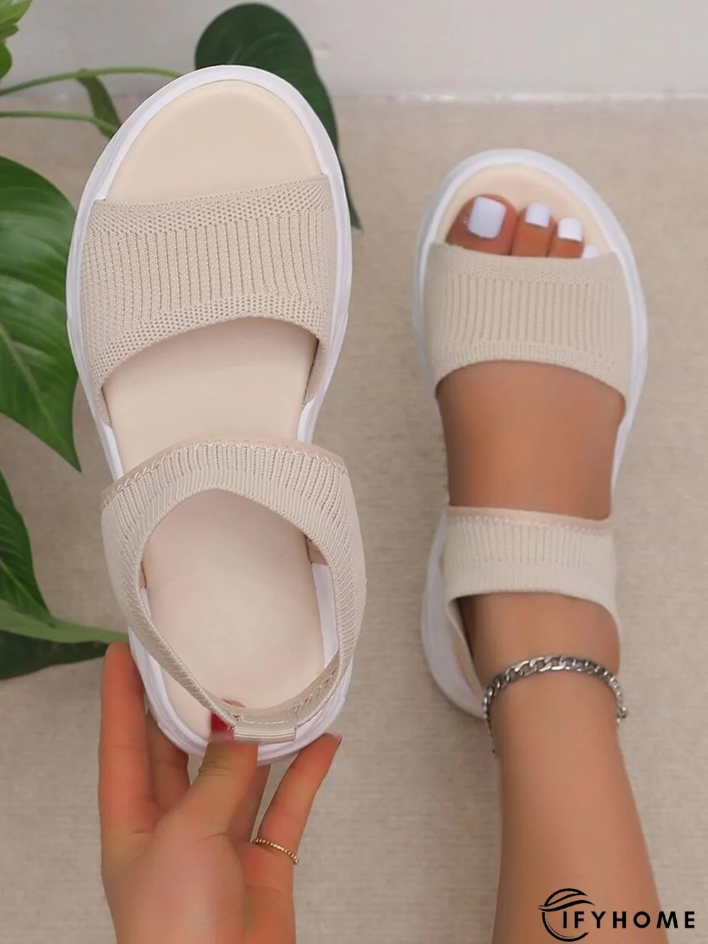 Solid Color Breathable Fly Woven Upper Shock-absorbing Platform Sports Sandals | IFYHOME