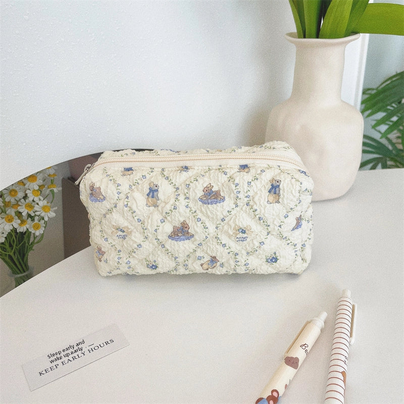 31291 Fresh Quilted Hand-held Cosmetic Bag Girl Large Capacity Cute Storage Student Zipper Stationery Bag Pencil Case