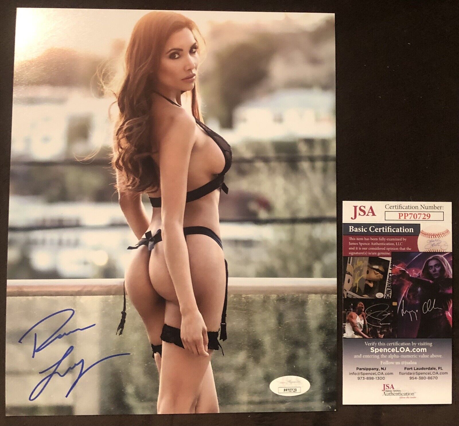 Raven Lexy Signed 8x10 Photo Poster painting Film STAR AUTOGRAPH Naughty Model America JSA Rare