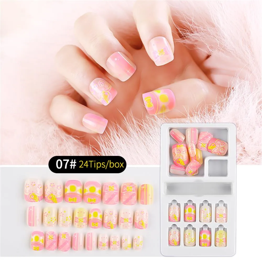 24Pcs/Set Press on Children Candy False Nail Tips Cartoon Full Cover Kid Pink Fake Nail Art for Little Girls Manicure Tool