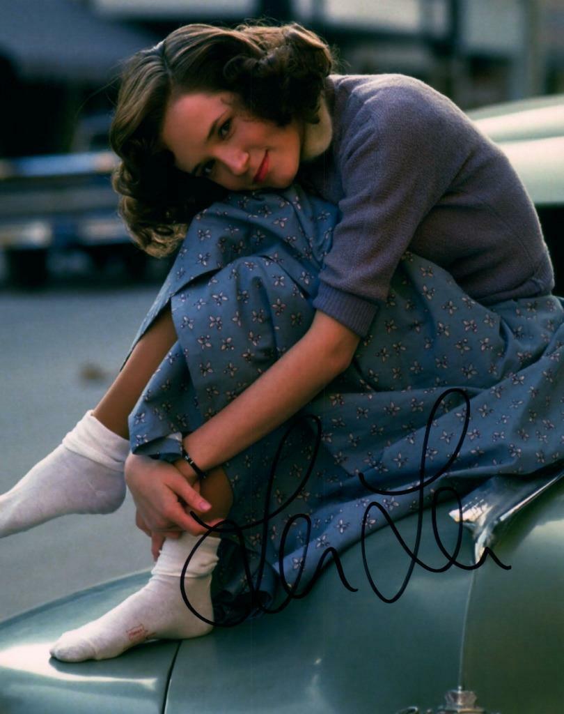 Lea Thompson signed 8x10 Picture autographed Photo Poster painting with COA